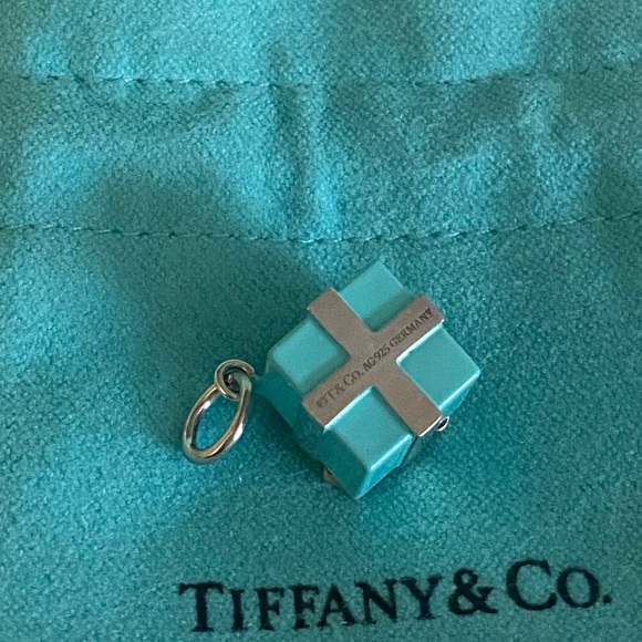 Tiffany & Co. Blue Box Charm - Picture 5 of 7